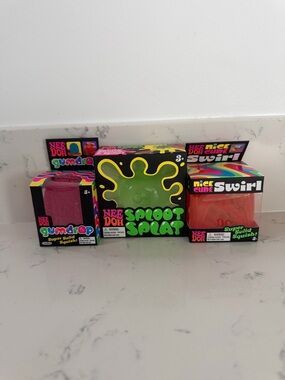 NeeDoh Assorted Squish Toys - Green, Pink, Orange
